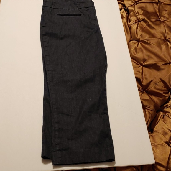 Ann Taylor Loft career capri pants - Picture 3 of 5
